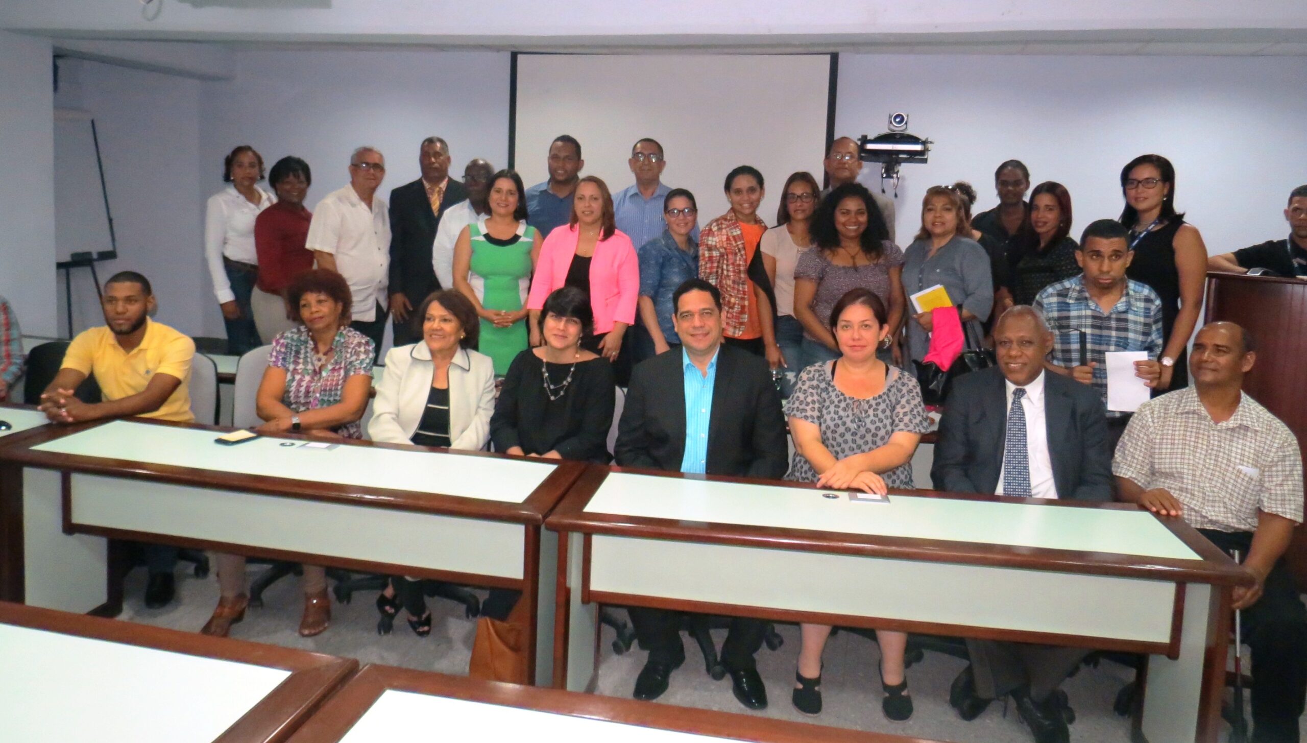 Participantes en el Foro Virtual del Agua.