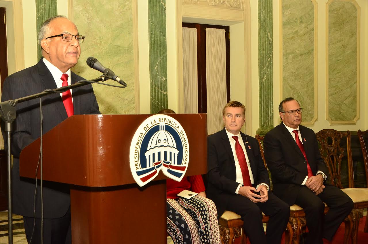 Doctor Víctor Terrero, director ejecutivo del Consejo Nacional para el VIH y el Sida (CONAVIHSIDA)