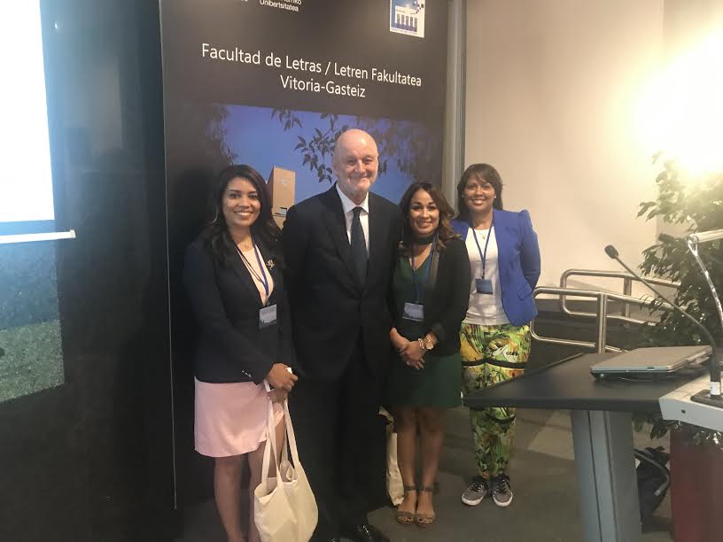 Yohanna Valenzuela, Dr. Ramón Gil-Casares, Heliana Medina, Rixie Uribe