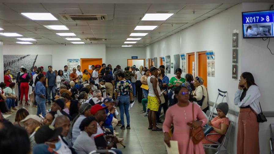 Las consultas con los neumólogos tienen una alta demanda debido a la circulación de virus respiratorios. (DIARIO LIBRE/DANIA ACEVEDO)