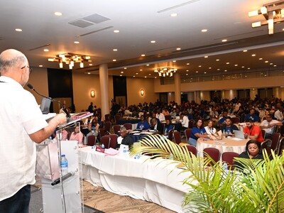 ADP propone eliminar la promoción automática de estudiantes