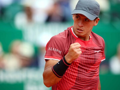 ATP Montecarlo: Báez elimina a Wawrinka en despedida principado