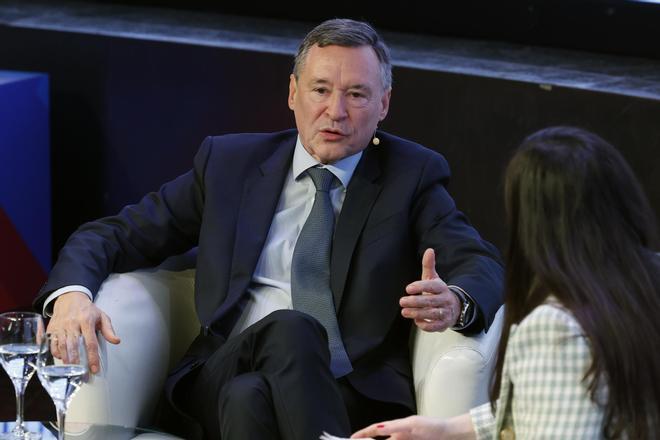 Angel Simón refuerza su poder en Indra tras ser nombrado presidente de las comisiones delegada ejecutiva y de estrategia