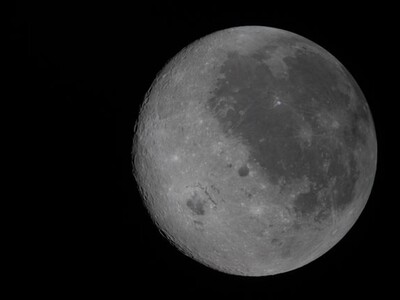 Artemis II alcanza mayor distancia de la historia rumbo a la Luna