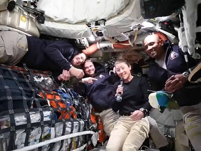 Artemis II: la tripulación recupera el contacto con la Tierra