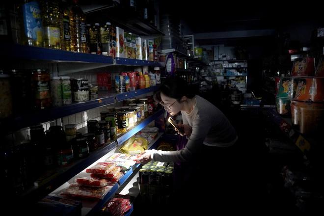 Así volvió la luz en España tras el gran apagón