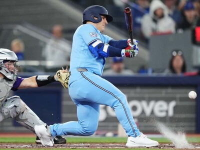 Azulejos derrotaron a los Dodgers 4-3