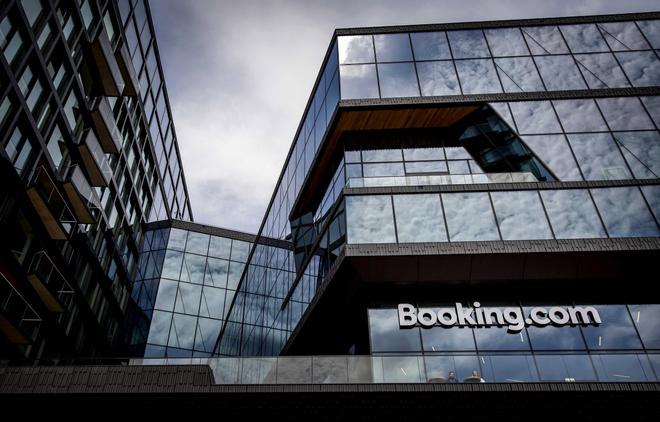 Booking alerta de un probable aumento de estafas tras sufrir un ciberataque y el robo de miles de datos de clientes