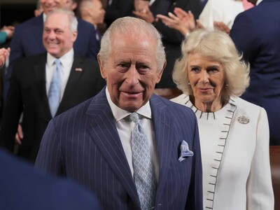 Carlos III y Camila rinden homenaje en el Memorial del 11-S