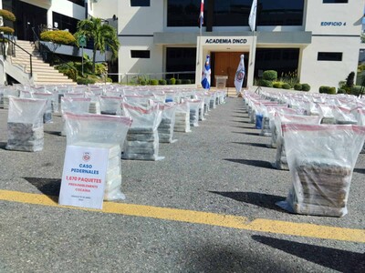 Decomisan tras tiroteo 1.6 toneladas de cocaína en Pedernales