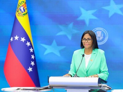 Delcy Rodríguez anuncia incremento salarial en Venezuela