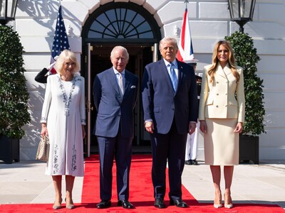 Donald Trump recibe a Carlos III para tomar el té en la Casa Blanca