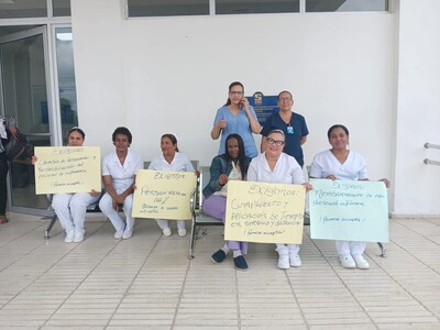 Enfermeras paralizan labores en los hospitales públicos