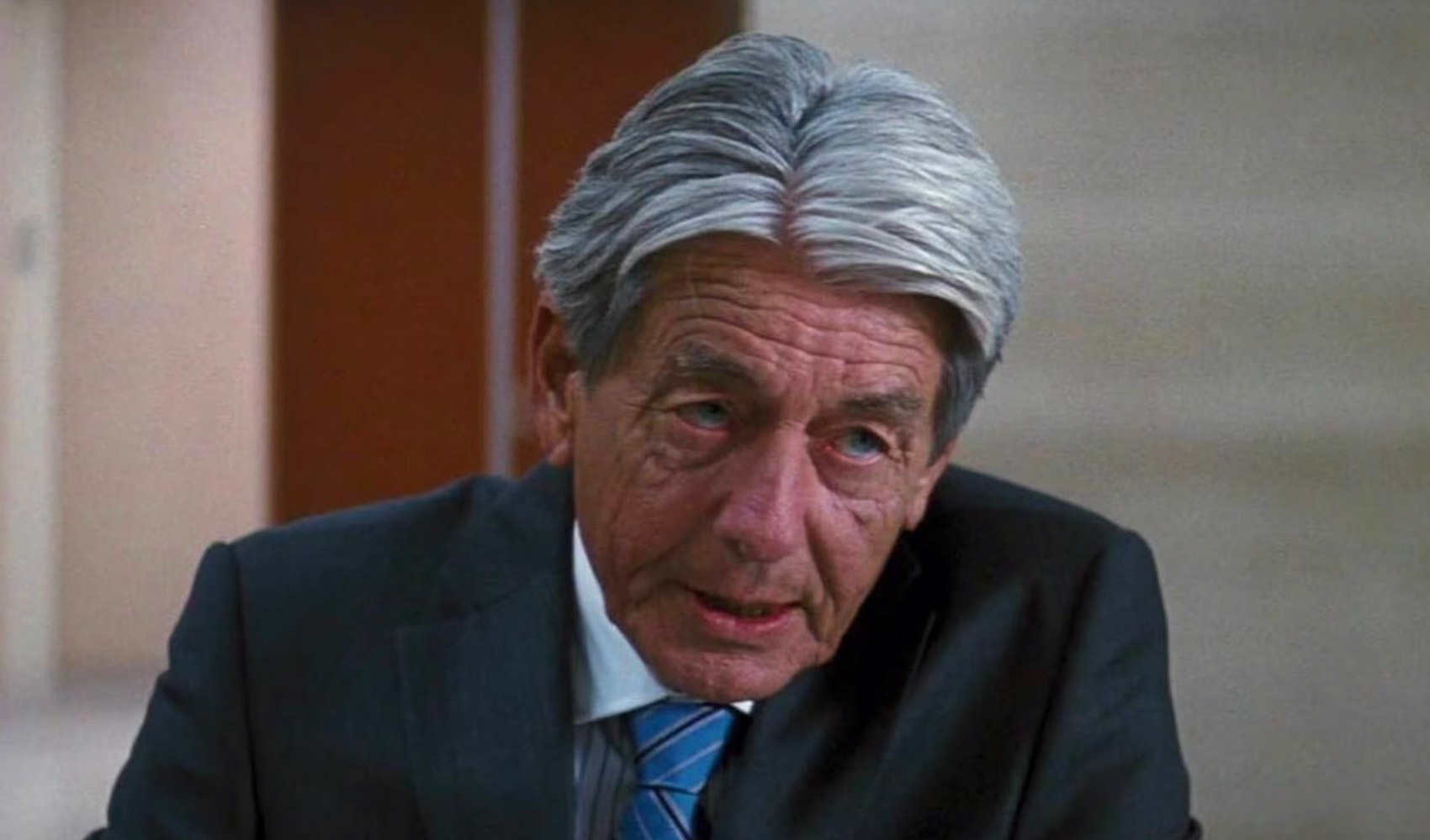 Fallece John Nolan a los 87 años, actor vinculado al universo cinematográfico de Christopher Nolan