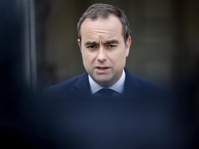 Francia anuncia medidas para reducir dependencia a gas y petróleo