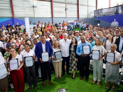 Gobierno inicia proceso de titulación definitiva para parceleros