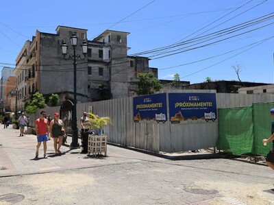 Inician trabajos del parqueo José Reyes en Ciudad Colonial