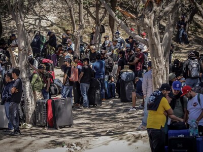 Jornaleros mexicanos cruzan a EE. UU. entre temor y necesidad