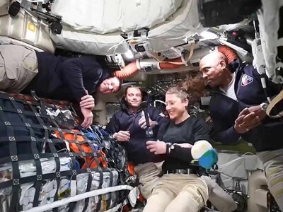 La NASA pide a los astronautas de Artemis II no usar el inodoro