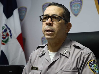 La Policía Nacional continúa con operativos de búsqueda de los implicados en la muerte de un mayor de la institución, quienes se mantienen prófugos y armados en el Distrito Nacional.