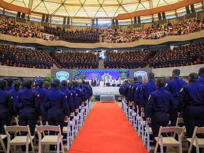 La Policía suma 2,372 nuevos agentes a sus filas