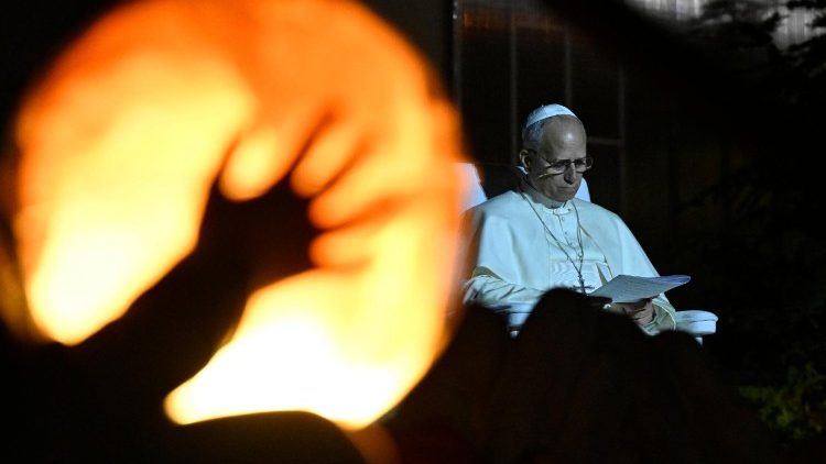 León XIV en África: Peregrino entre "diferentes pueblos y mundos"