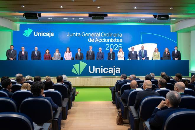 Los acuerdos de la junta de accionistas de Unicaja: dos nuevas consejeras, dividendo complementario y sueldos del consejo