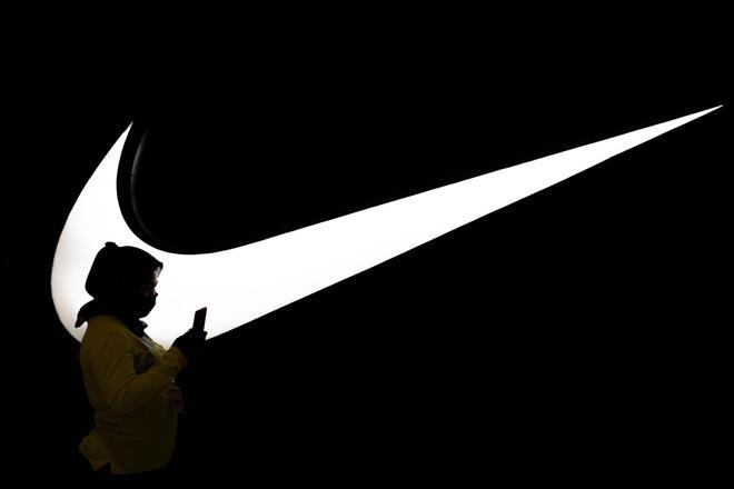 Nike recortará 1.400 empleos, principalmente en tecnología, tras ganar un 35% menos y prever caída de ingresos