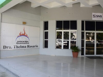 Niña sufre quemaduras tras explosión de tanque de gas