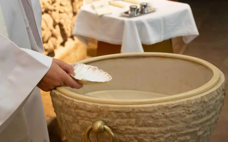 Nuevo récord en Francia: más de 20.000 adultos y adolescentes se bautizaron en Pascua