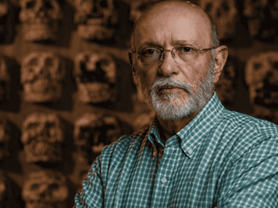 Otorgan nacionalidad dominicana a Eduardo Matos Moctezuma