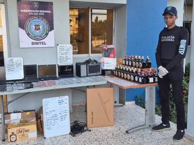 Policía detiene a dos “chisperos” durante allanamiento en San Isidro