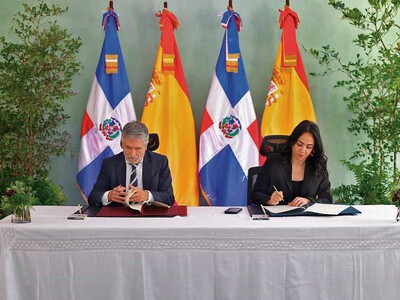 RD y España firman tratado para recobrar bienes ilícitos