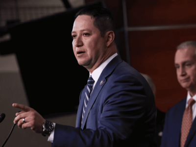 Renuncia de Tony Gonzales en medio de acusaciones graves