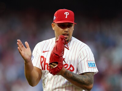 Schwarber y Harper impulsan a los Filis ante Diamondbacks