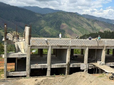 Aceleran terminación de escuelas en Padre Las Casas y Los Fríos