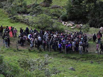 Choques indígenas en Colombia dejan siete muertos y 110 heridos