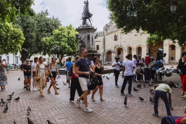 El 94.7 % de los turistas califica a la República Dominicana como un destino asequible