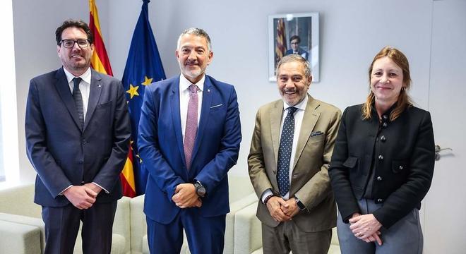 El Govern certifica su apuesta por la defensa firmando un convenio de colaboración con AeroS