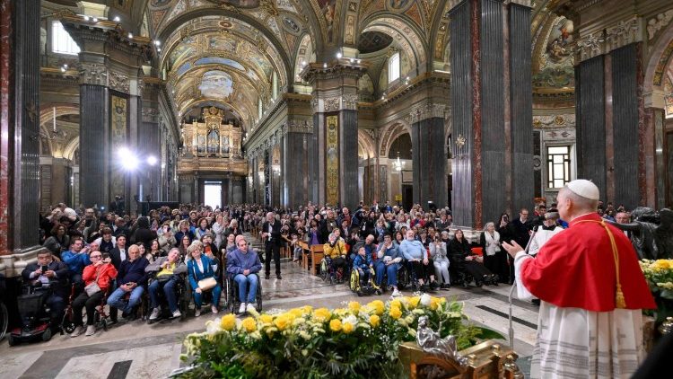 El Papa en Pompeya: ¡Cuántas bendiciones nos ha concedido el Señor hoy!