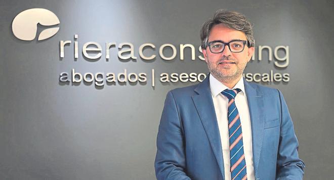 El abogado alicantino que venció a la Hacienda española sin ser Shakira
