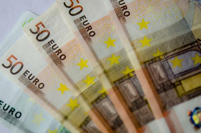 El euro se rediseña: el célebre escritor español que puede aparecer en los nuevos billetes