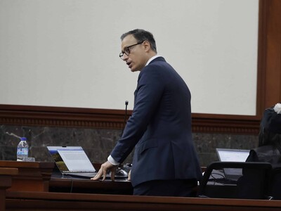 El exprocurador Jean Alain Rodríguez podrá hacer su propia defensa