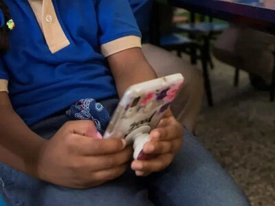 En 90 días aplicarán reglas sobre uso de celulares