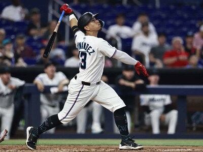 Heriberto Hernández pega jonrón y los Marlins ganan