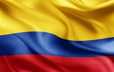 Los candidatos presidenciales colombianos apuran mítines
