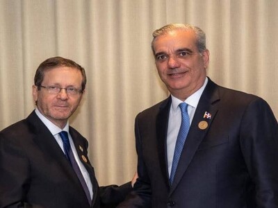 Luis Abinader se reúne con líderes de Israel y EE. UU. en Costa Rica