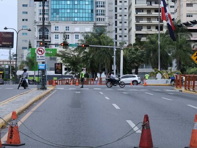 MOPC anuncia cierre paso a desnivel Tiradentes y 27 de Febrero