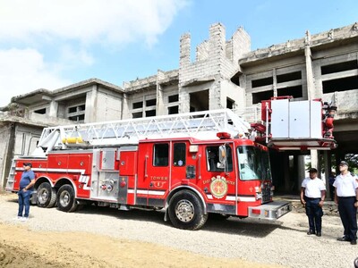 Paralizan construcción de estación de bomberos Santiago