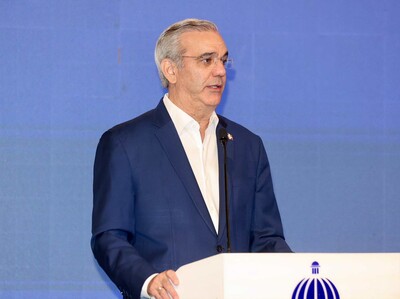 Presidente Abinader felicita a las madres dominicanas